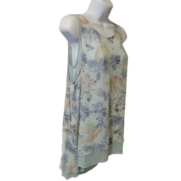 NVELOP layered floral chiffon hi low tank size M - Picture 2 of 7